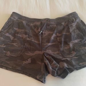 Athleta Farralon Short